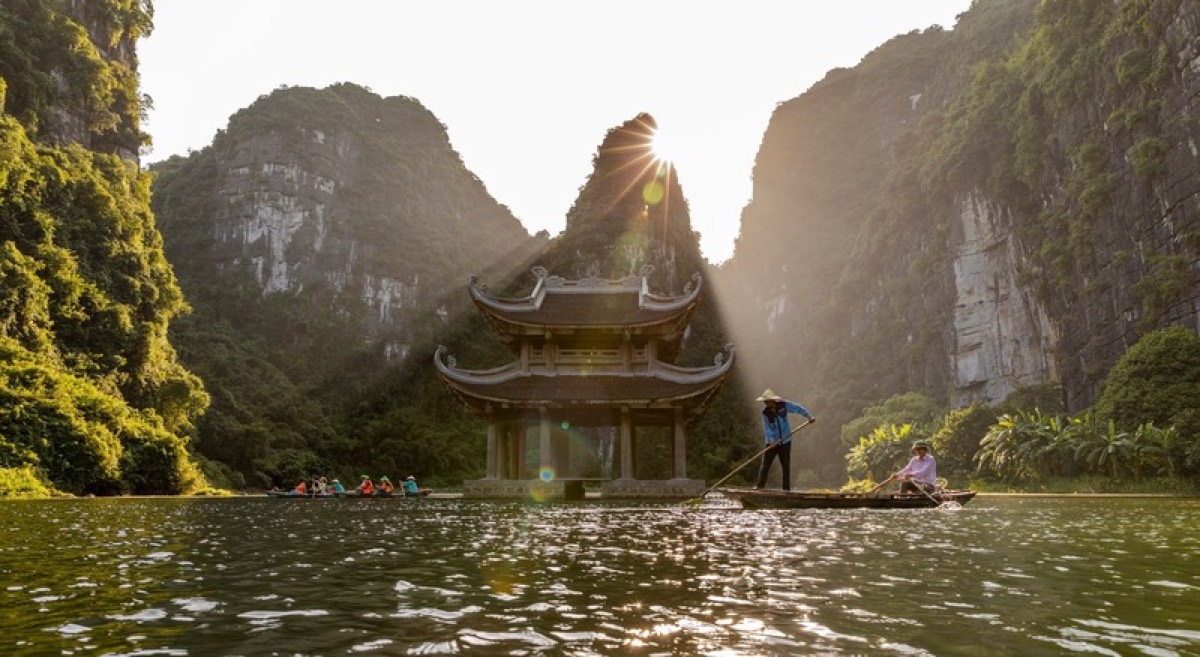 Hành cung Vũ Lâm, Tràng An