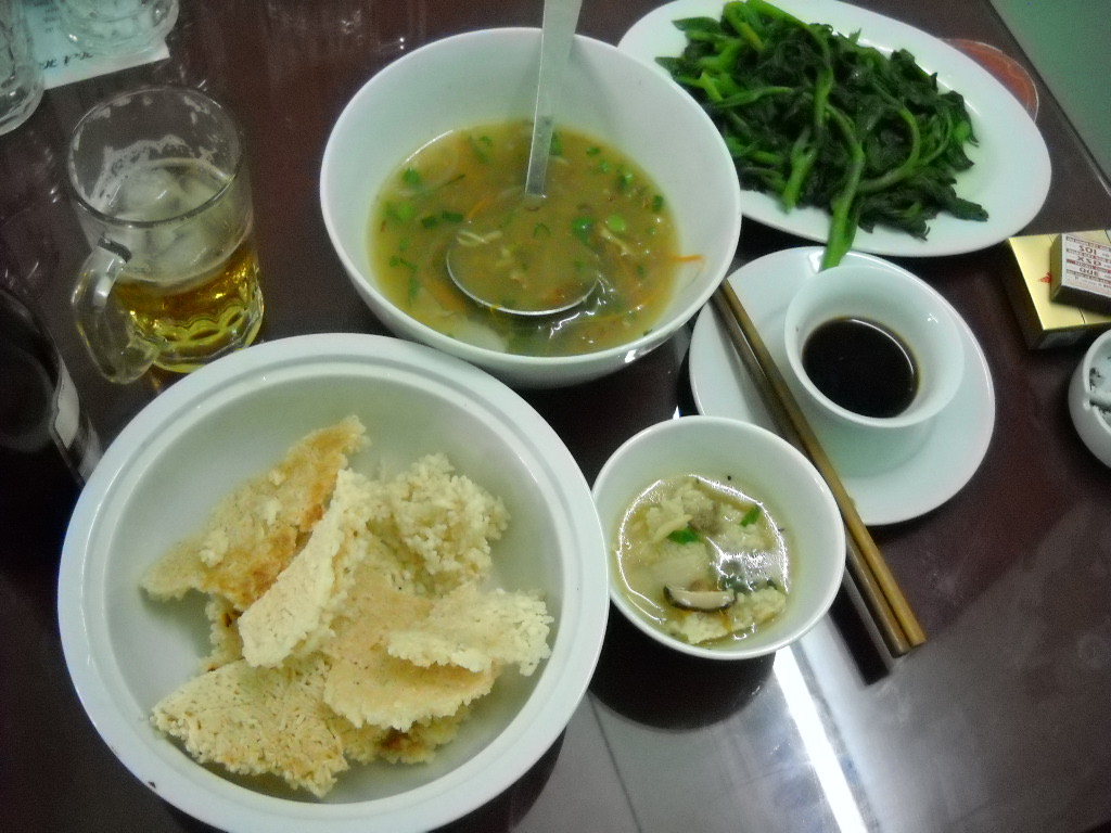 Cơm cháy sốt dê